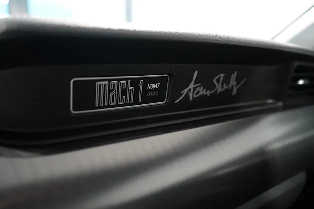 FORD Mustang Coupé 5.0 V8 Mach 1