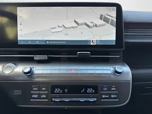 HYUNDAI Kona 65,4 kWh Electric Amplia inkl. Wärmepumpe MY26
