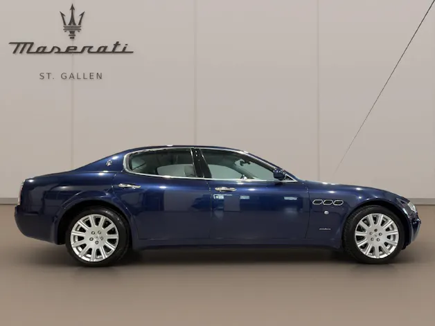 MASERATI Quattroporte 4.2 V8