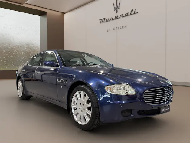 MASERATI Quattroporte 4.2 V8