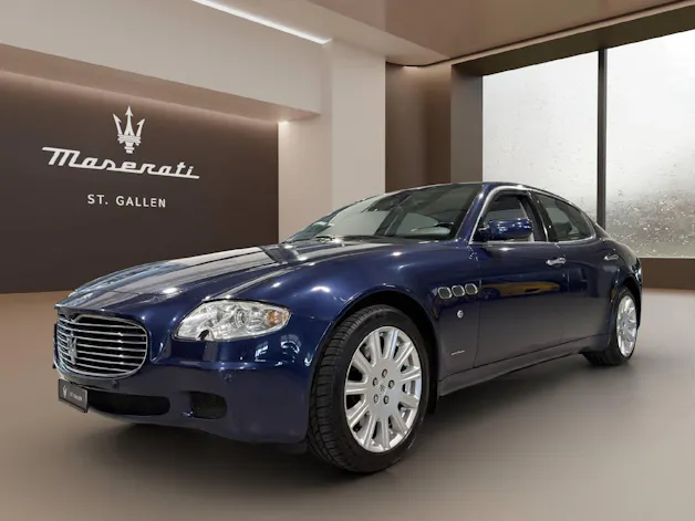 MASERATI Quattroporte 4.2 V8