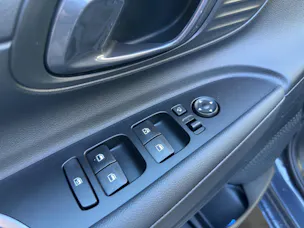 HYUNDAI i20 1.0 T-GDi Amplia Go Pack Safe Tec