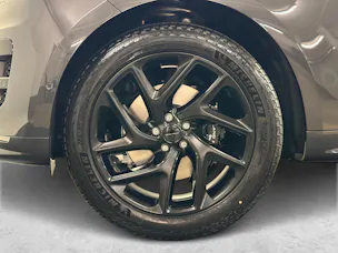 Land Rover Range Rover Sport 3.0 I6 P460e Battersea Edition