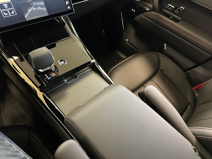 Fahrzeugbild LAND ROVER RANGE ROVER SPORT