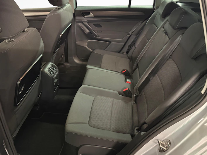 Fahrzeugbild VW GOLF