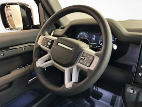 https://vehicle.imgix.net/4500842/b0abda4c-6716-4c4b-8d5d-11ca85ed558a.jpg