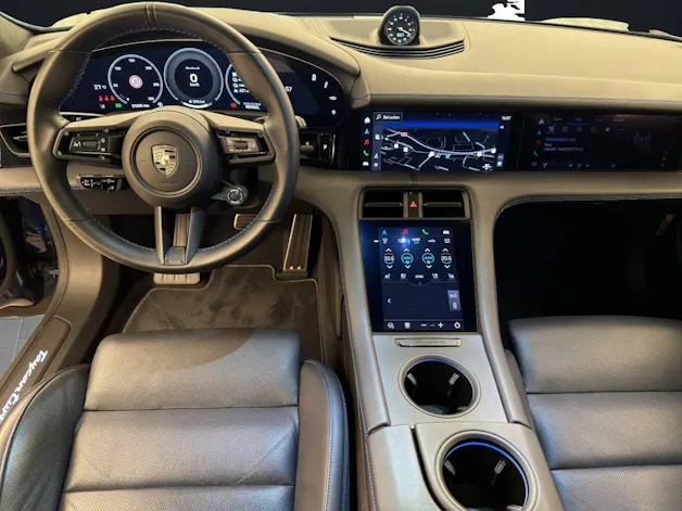 PORSCHE Taycan Turbo S Sport Turismo