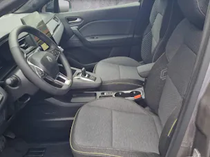RENAULT Captur techno full hybrid E-Tech 160