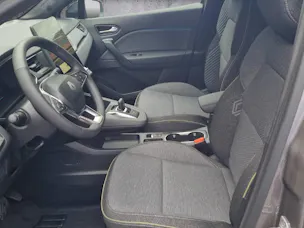 RENAULT Captur techno full hybrid E-Tech 160