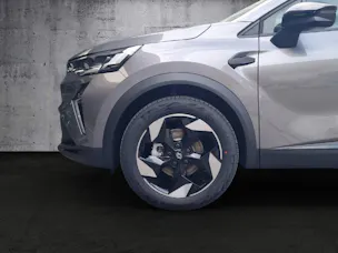 RENAULT Captur techno full hybrid E-Tech 160