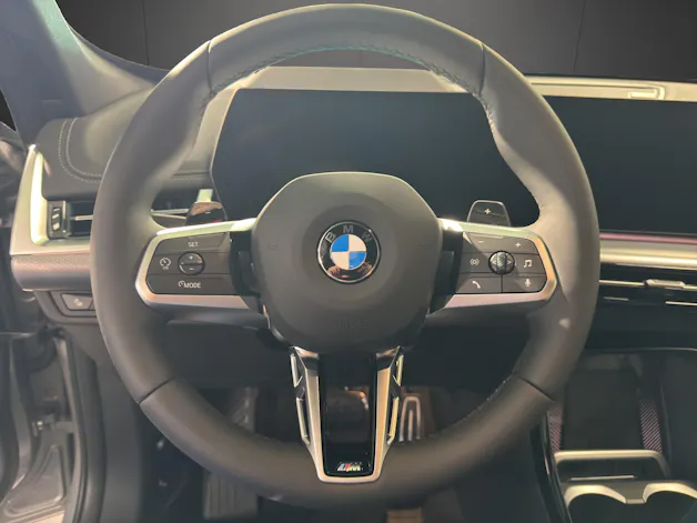BMW X1 U11 20i sDrive paddles