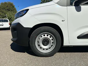 PEUGEOT e-Partner Kaw. 800 Standard 50 kWh