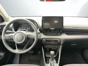 Toyota Yaris 1.5 VVT-i HSD Trend