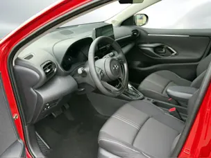 Toyota Yaris 1.5 VVT-i HSD Trend