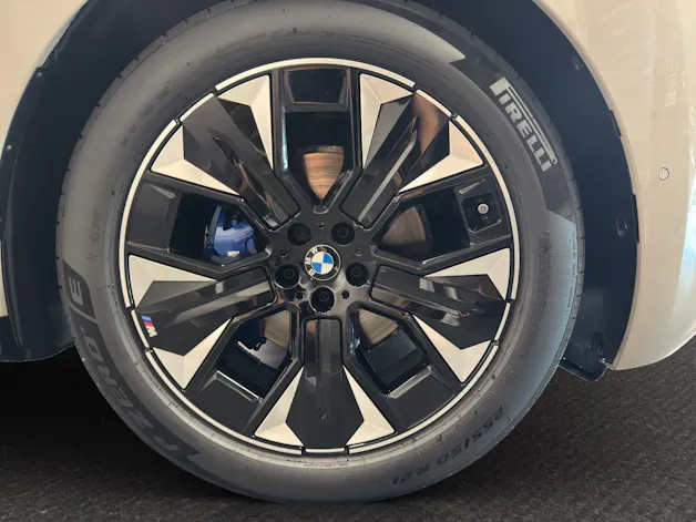 BMW iX I20 xDrive45