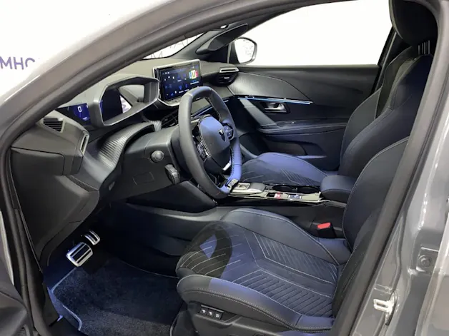 PEUGEOT 208 1.2 Hybrid 145 GT Exclusive