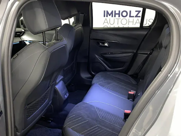PEUGEOT 208 1.2 Hybrid 145 GT Exclusive
