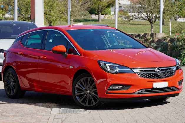 OPEL Astra 1.4i Turbo Dynamic