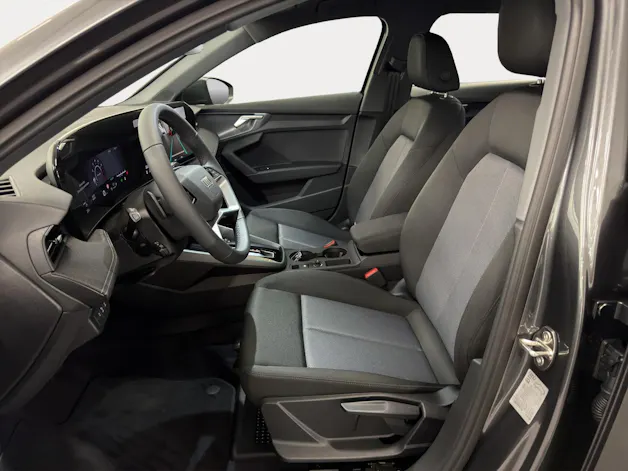 AUDI A3 Sportback TFSI 85 kW S line Ambition 116PS