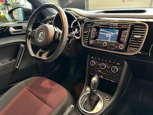 VW Beetle Cabrio 1.4 TSI Design DSG