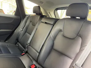 VOLVO XC60 2.0 B5 MH Plus Dark AWD
