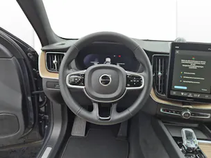 VOLVO XC60 2.0 T8 TE Ultra Dark eAWD
