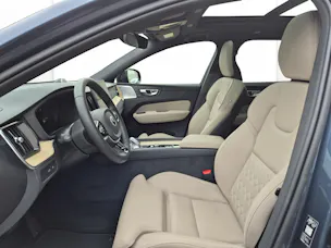 VOLVO XC60 2.0 T8 TE Ultra Dark eAWD