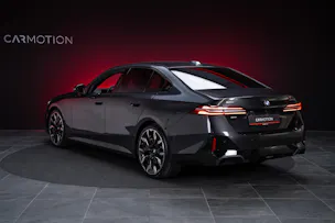 BMW 540d xDrive M Sport / Standheizung / 360°Kamera / Bowers&Wilkins / HeadUp