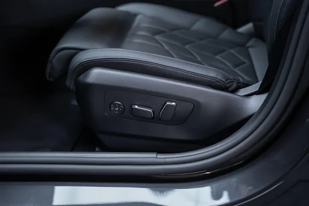 BMW 540d xDrive M Sport / 360°Kamera / Bowers&Wilkins / HeadUp