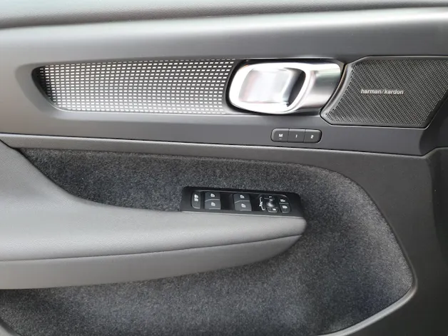 VOLVO XC40 P6 Pro