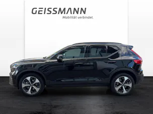 VOLVO XC40 2.0 B3 MH Plus Dark