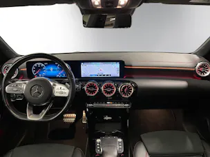MERCEDES-BENZ CLA 250 4Matic Swiss Star 7G-DCT