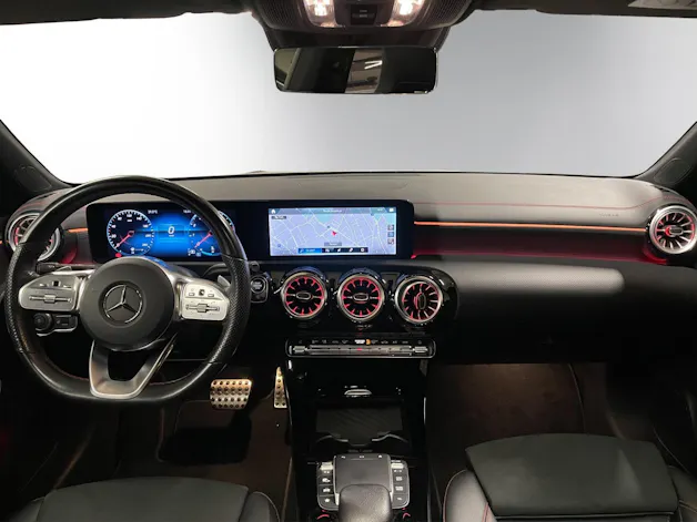 MERCEDES-BENZ CLA 250 4Matic Swiss Star 7G-DCT
