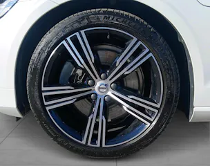 VOLVO S60 T8 e AWD Inscription