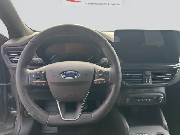 FORD Focus 1.5 TDCi EcoBlue ST-Line Automatic