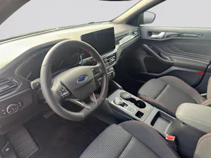 FORD Focus 1.5 TDCi EcoBlue ST-Line Automatic