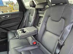 VOLVO XC60 2.0 T8 TE Plus Dark eAWD