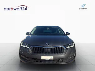 SKODA Octavia Combi 2.0 TDI DSG Ambition 4x4