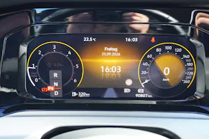 VW Golf Variant 2.0 TDI Life DSG 4Motion