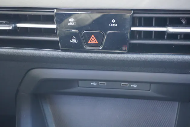 VW Golf Variant 2.0 TDI Life DSG 4Motion