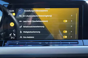 VW Golf Variant 2.0 TDI Life DSG 4Motion