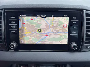 SKODA Karoq 2.0 TSi SportLine 4x4 DSG-Automat