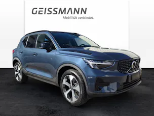 VOLVO XC40 2.0 B4 MH Plus Dark