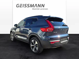 VOLVO XC40 2.0 B4 MH Plus Dark