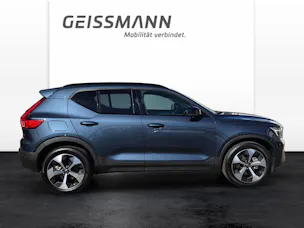 VOLVO XC40 2.0 B4 MH Plus Dark