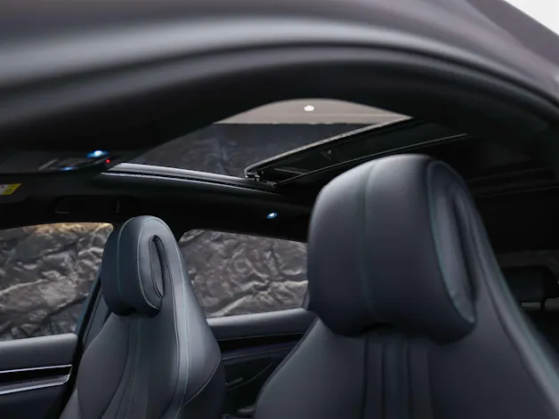 BYD Seal U DM-i Design AWD *SOFORT Verfügbar*Werksgarantie*Lenkradheizung*Sitzbelüftung*360° Kamera*