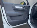 VOLVO XC40 2.0 B3 MH Plus Dark