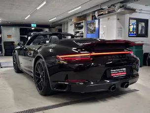 PORSCHE 911 Carrera 4 GTS Cabrio PDK