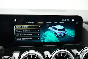 MERCEDES-BENZ GLA 250 4Matic AMG Line 8G-DCT *CH-Fahrzeug* *Panorama*