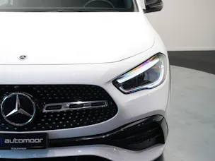 MERCEDES-BENZ GLA 250 4Matic AMG Line 8G-DCT *CH-Fahrzeug* *Panorama*